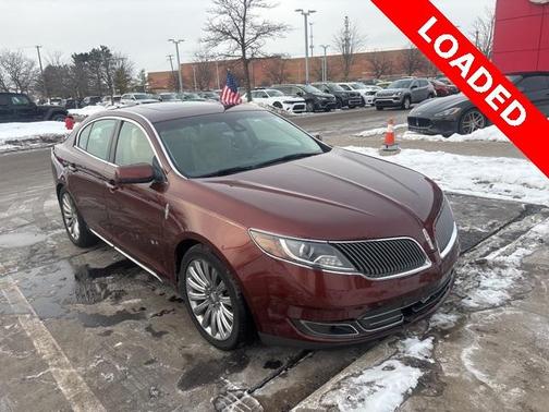 2015 Lincoln MKS Base