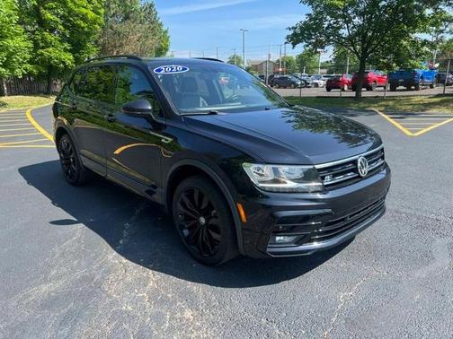 2020 Volkswagen Tiguan 2.0T SE R-Line Black