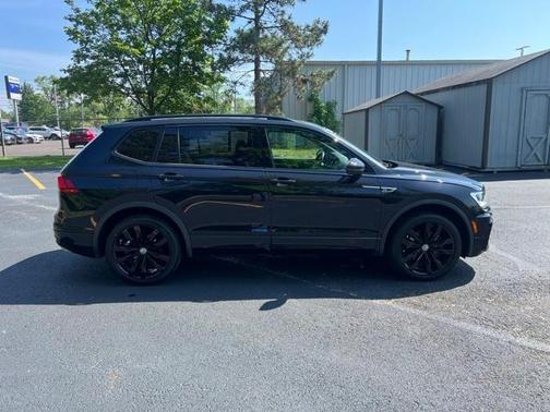 2020 Volkswagen Tiguan 2.0T SE R-Line Black