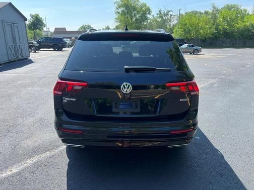 2020 Volkswagen Tiguan 2.0T SE R-Line Black