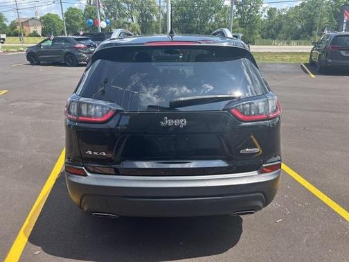 2019 Jeep Cherokee Latitude