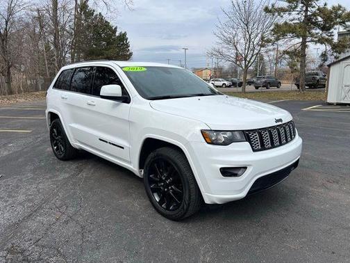 2019 Jeep Grand Cherokee Altitude