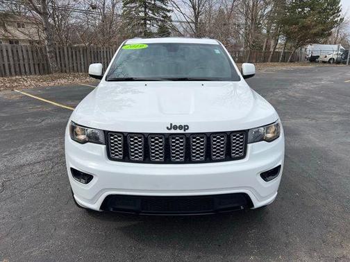 2019 Jeep Grand Cherokee Altitude