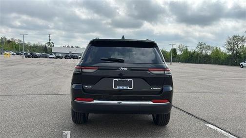 2025 Jeep Grand Cherokee Laredo X