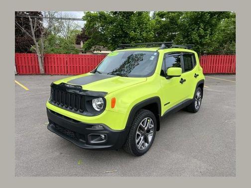 Hypergreen Clearcoat 2017 Jeep Renegade Latitude