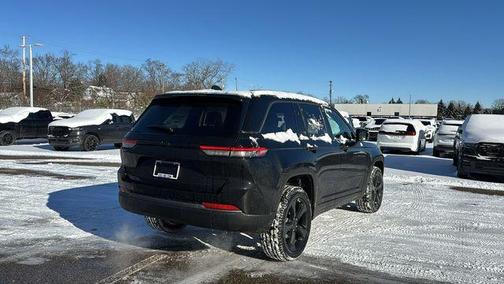 Diamond Black 2026 Jeep Grand Cherokee Limited