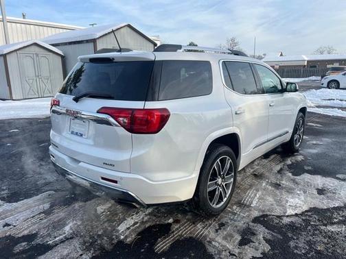 2019 GMC Acadia Denali