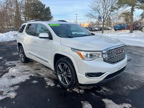 2019 GMC Acadia Denali