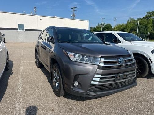 2019 Toyota Highlander Hybrid Limited Platinum