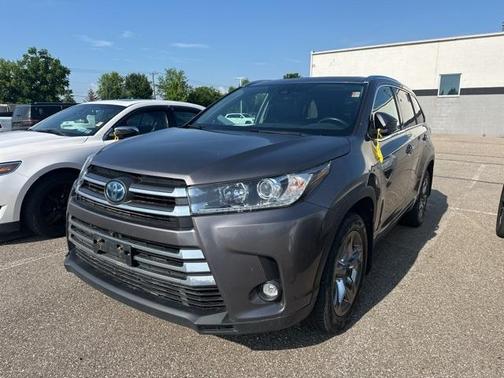 2019 Toyota Highlander Hybrid Limited Platinum