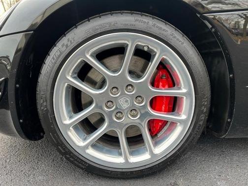 2006 Dodge Viper SRT-10