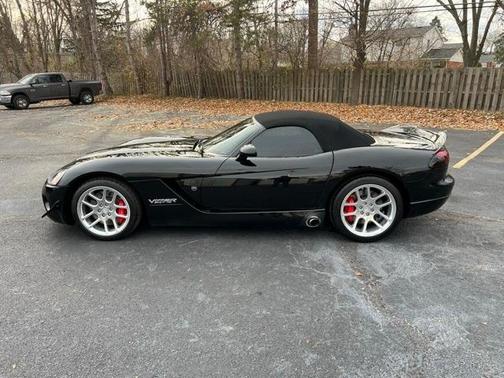 2006 Dodge Viper SRT-10