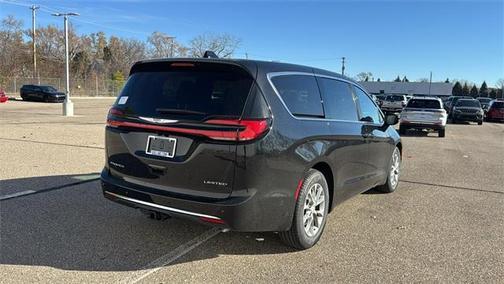 2026 Chrysler Pacifica Limited