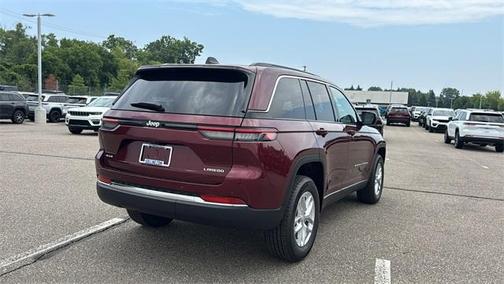2025 Jeep Grand Cherokee Laredo X