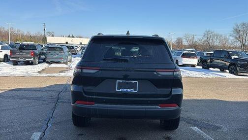 Diamond Black 2026 Jeep Grand Cherokee Limited