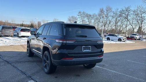 Diamond Black 2026 Jeep Grand Cherokee Limited