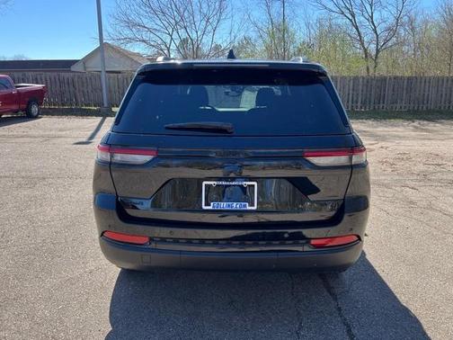 2024 Jeep Grand Cherokee Laredo