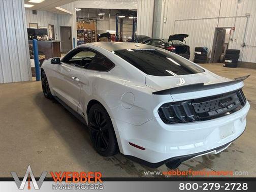 2015 Ford Mustang EcoBoost Premium