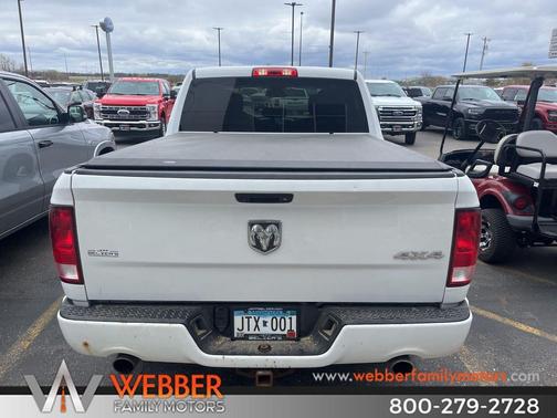 Bright White Clearcoat 2016 RAM 1500 Tradesman/Express