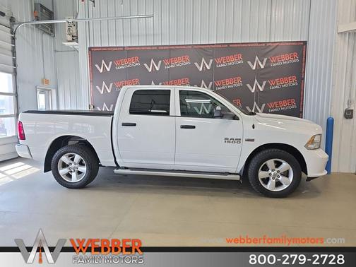 Bright White Clearcoat 2016 RAM 1500 Tradesman/Express