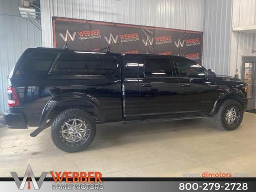 2021 RAM 3500 Limited Mega Cab 4x4 6'4' Box