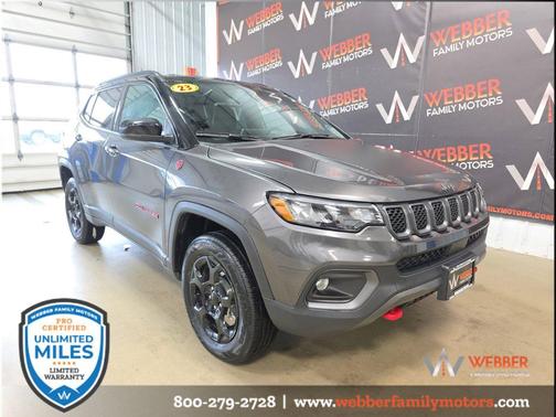 Granite Crystal Metallic Clearcoat 2023 Jeep Compass Trailhawk