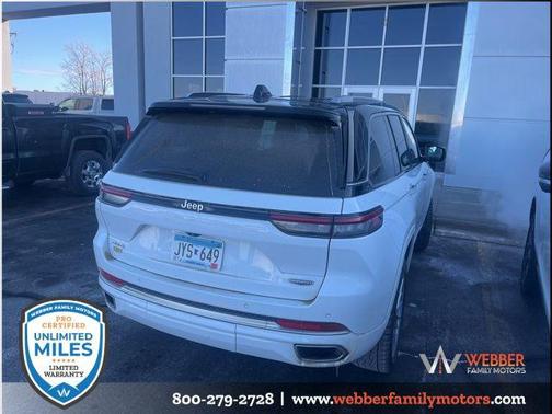 2023 Jeep Grand Cherokee Summit