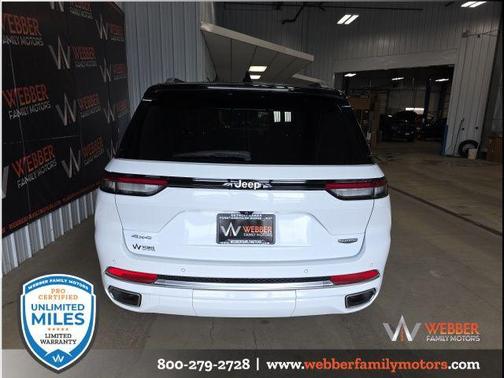 2023 Jeep Grand Cherokee Summit