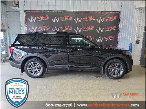 AGATE BLACK METALLIC 2026 Ford Explorer Active