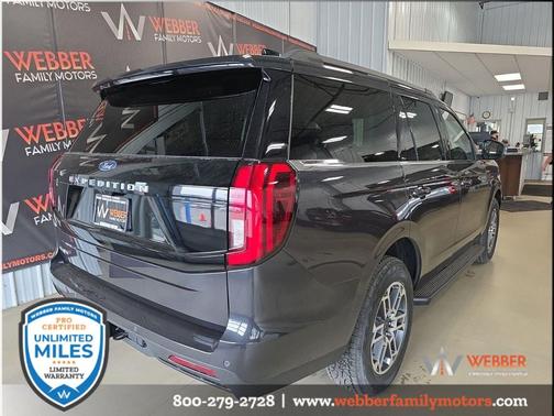 DARK MATTER GRAY METALLIC 2026 Ford Expedition Active