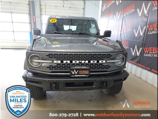 CARBONIZED GREY METALLIC 2021 Ford Bronco Badlands