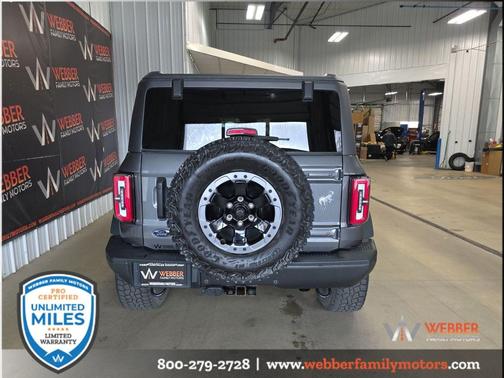 CARBONIZED GREY METALLIC 2021 Ford Bronco Badlands