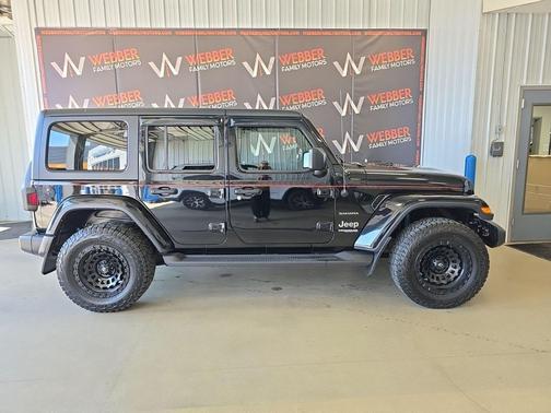 Black 2019 Jeep Wrangler Unlimited Sahara