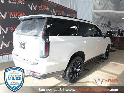 2025 Cadillac Escalade Sport Platinum