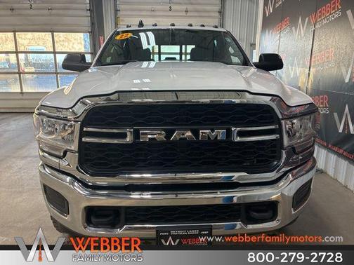 2022 RAM 2500 Tradesman Crew Cab 4x4 6'4' Box