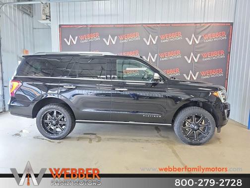 SHADOW BLACK 2018 Ford Expedition Platinum