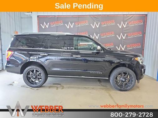 SHADOW BLACK 2018 Ford Expedition Platinum