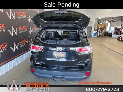 Attitude Black Metallic 2015 Toyota Highlander Limited