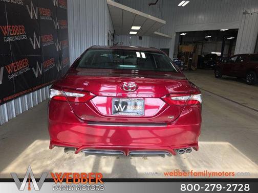 2018 Toyota Camry SE