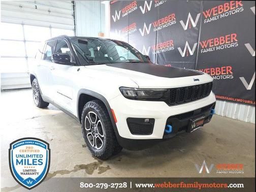 2023 Jeep Grand Cherokee 4xe Trailhawk