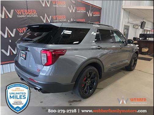 CARBONIZED GRAY METALLIC 2024 Ford Explorer ST