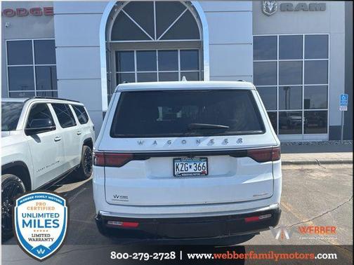 Bright White Clearcoat 2023 Jeep Wagoneer Series III 4x4
