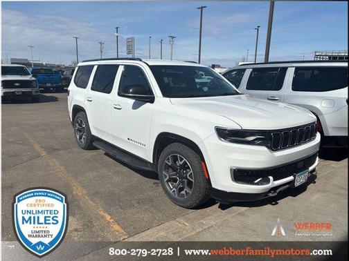 Bright White Clearcoat 2023 Jeep Wagoneer Series III 4x4