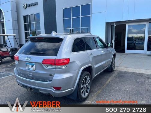 Billet Silver Metallic Clearcoat 2018 Jeep Grand Cherokee Overland