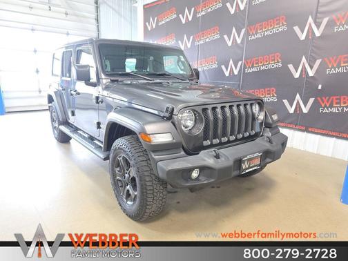 Granite Crystal Metallic Clearcoat 2020 Jeep Wrangler Unlimited Sport