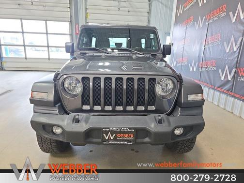 Granite Crystal Metallic Clearcoat 2020 Jeep Wrangler Unlimited Sport