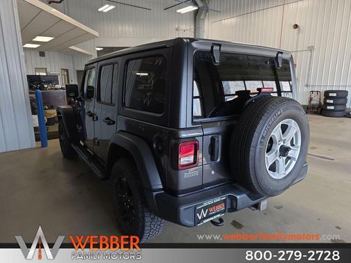 Granite Crystal Metallic Clearcoat 2020 Jeep Wrangler Unlimited Sport
