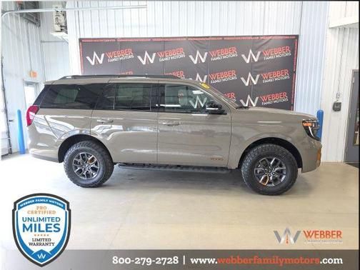 Marsh Gray 2026 Ford Expedition Tremor