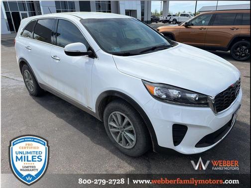 Snow White Pearl 2019 Kia Sorento LX