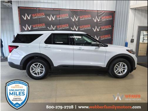SPACE WHITE METALLIC 2026 Ford Explorer Active